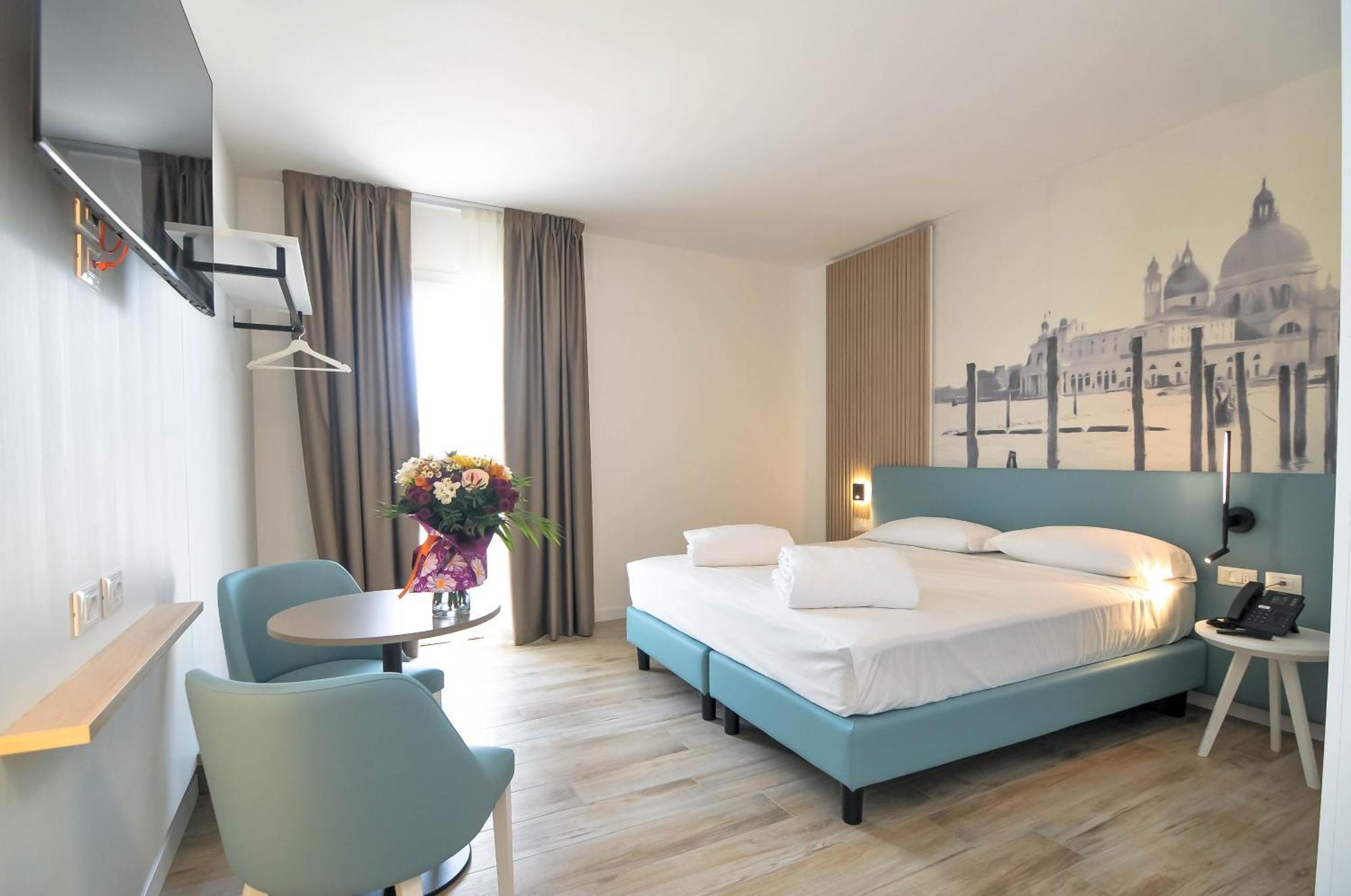 Marina Junior 4 Stelle S Hotel